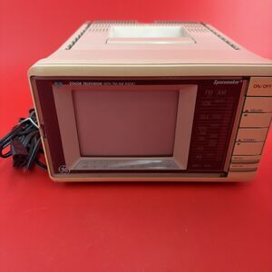 VTG GE Spacemaker Color TV AM/FM Radio Portable 5' Screen Repair Or Parts